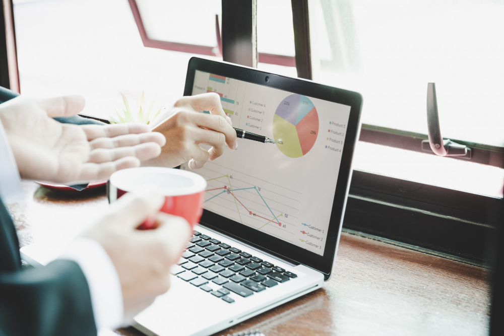 seo metrics on a laptop